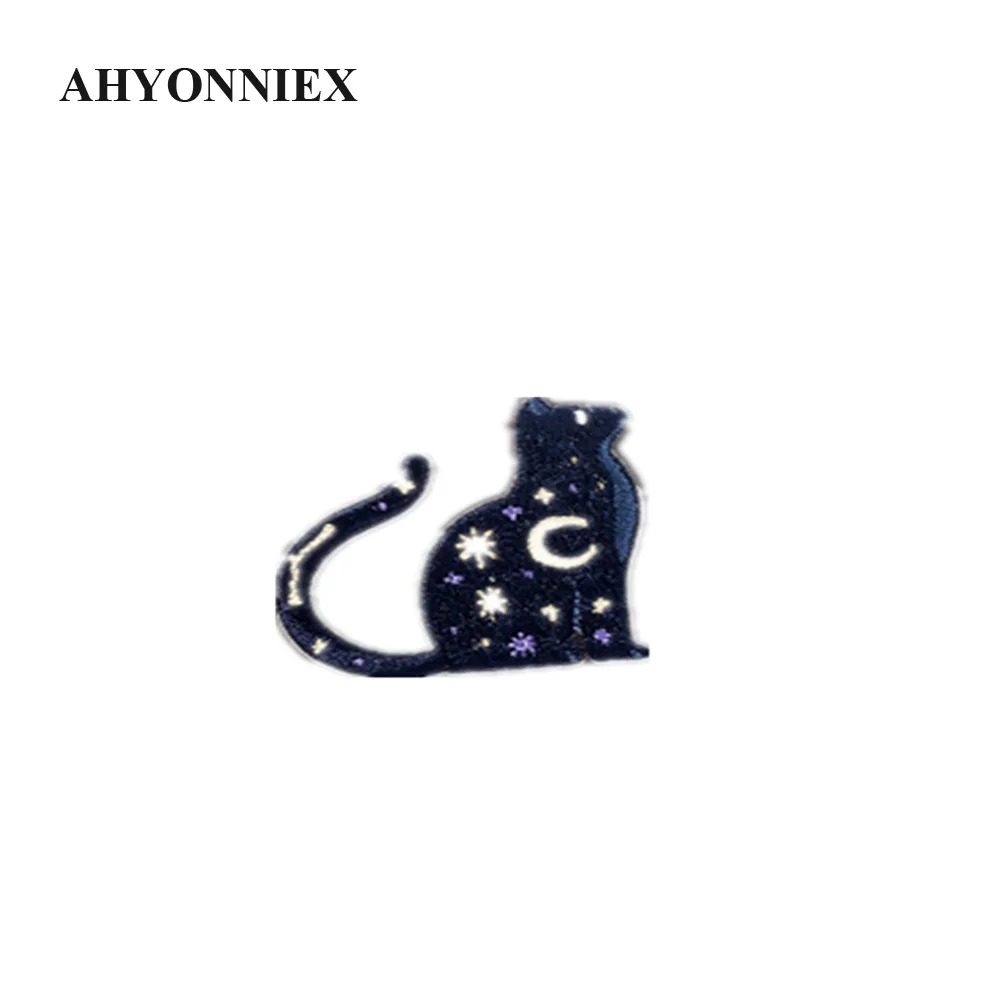 AHYONNIEX adesivo da ricamo in oro nero Cat Snake Whale Swan Patch per abbigliamento fai da te Stick On Patch colla sul retro