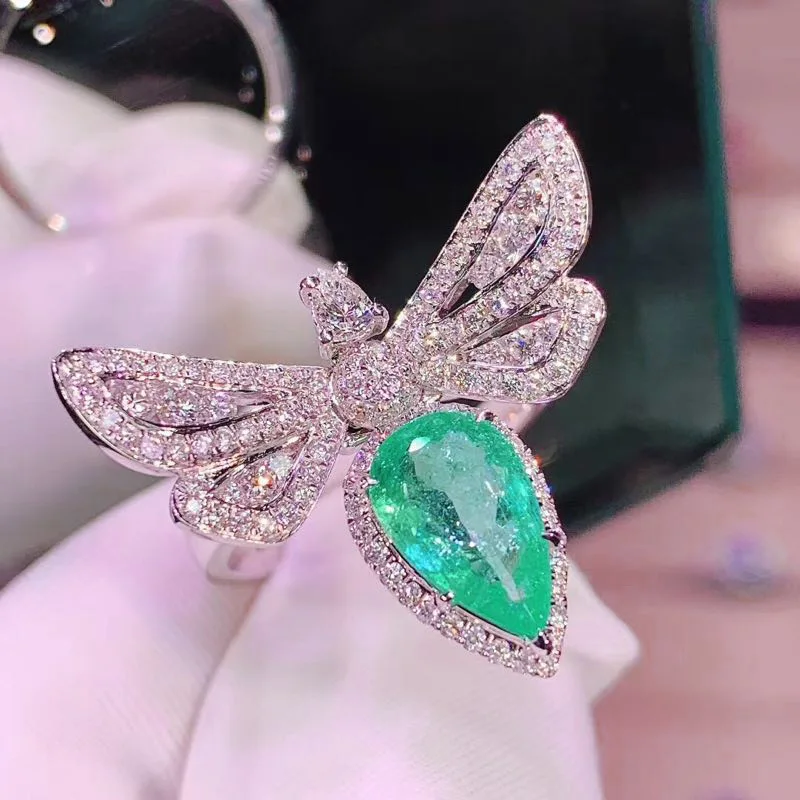 S925 Sterling Silver Color Big Bling Zircon Stone Dragonfly Pierścionki dla kobiet Ślub Zaręczyny Moda Biżuteria prezent