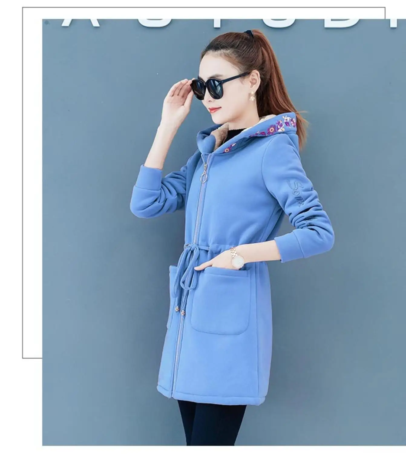 Trending Products 2020 Women winter coat Padded Womens short winter jacket NEW Add wool Embroidered tops Quality assurance 1660