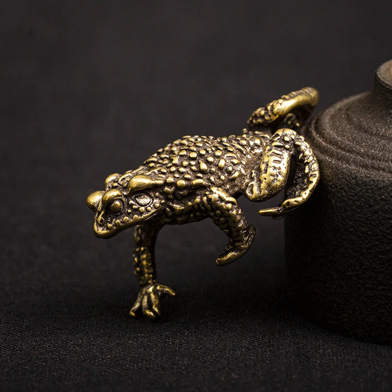 Brass Toad Figurines Miniatures Tea Pet Table Toy Ornament Decoration Crafts Accessories Lucky Copper Animal Statues Decor