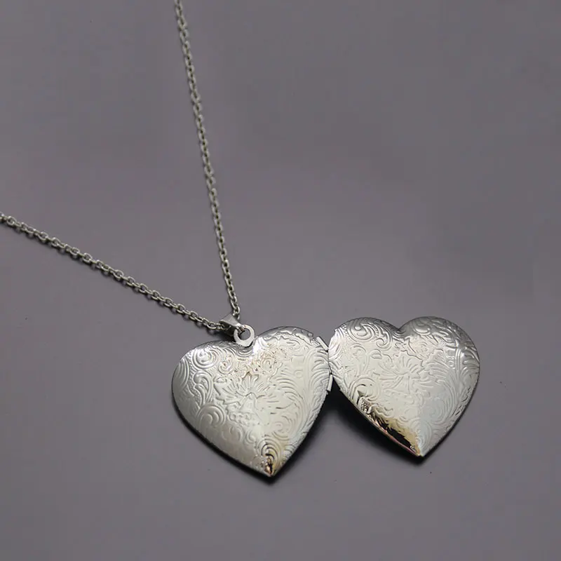 1pc Daisy Flowers Photo Frame Pendant Necklace Heart Charms Floating Locket Necklaces Women Men Fashion Memorial Jewelry