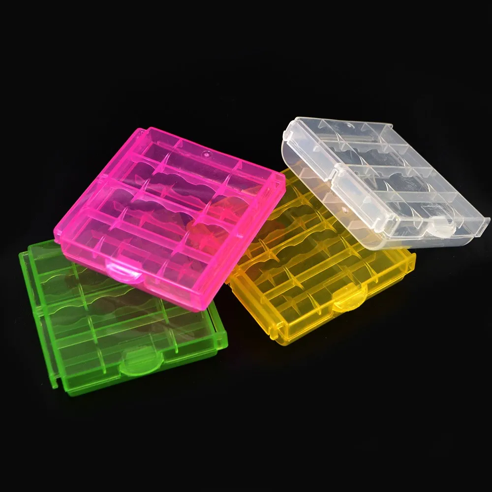 Kolorowy plastikowy pojemnik na baterie 4 AA AAA Twardy plastikowy pojemnik na baterie 14500 10440 Pojemnik na baterie 5 kolorów