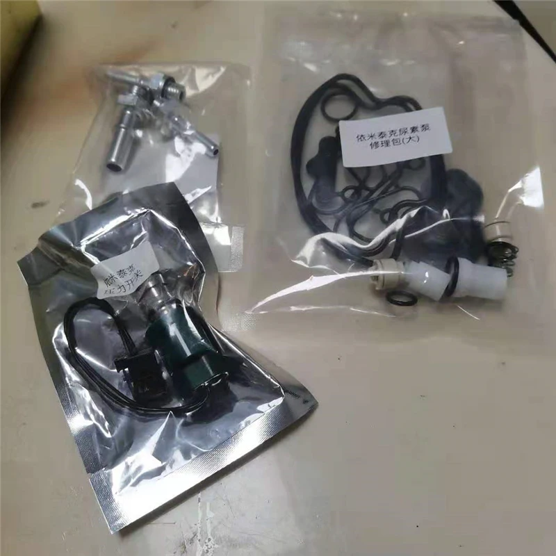 5273338 4931694  Eimtec Urea Pump Pressure Switch Pressure Sensor for Dongfeng Tianlong Renault Yuchai SANLI Emitec