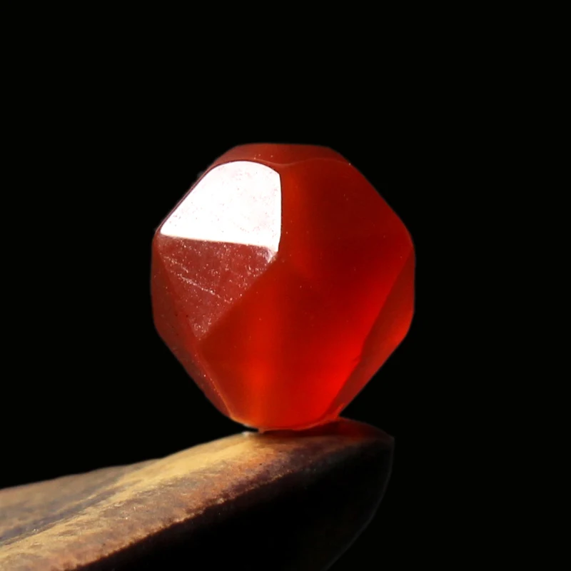 4A Natural Diamond Cut Red Agate Quartz Crystal Single Bead DIY Jewelry Making