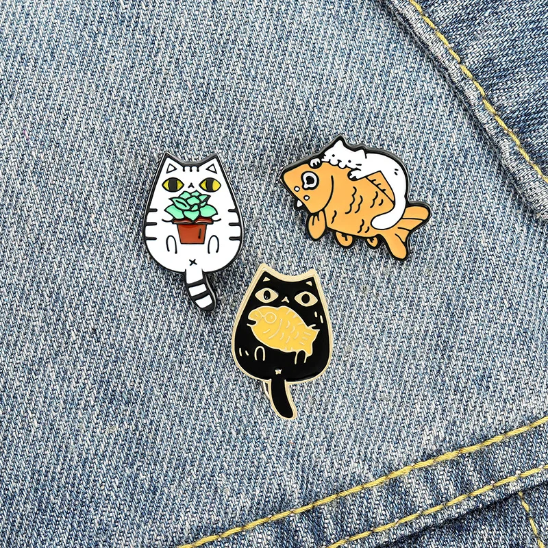 

Children Jewelry Funny Animal Cats Fish Enamel Pins Brooches Bag Clothes Lapel Pin Cute Kitten Badge Gift for Friends