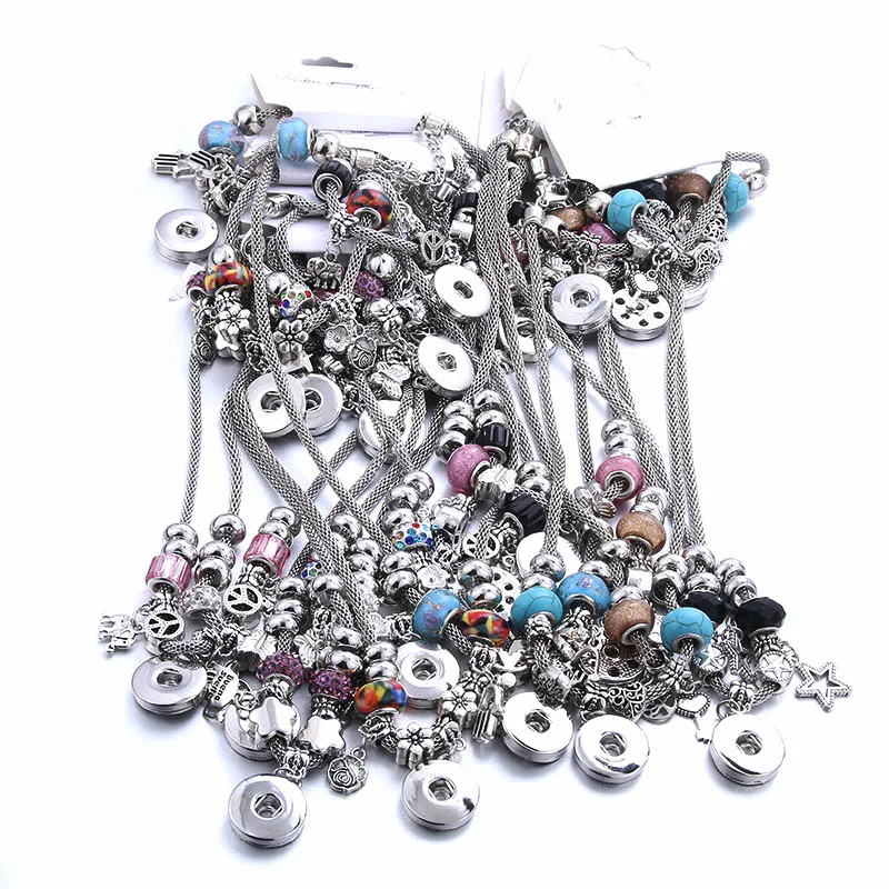 10pcs/lot New Snap Jewelry 18mm Snap Buttons Necklace Jewelry Handmade Beaded Snap Pendant Necklace for Women Valentine's Day