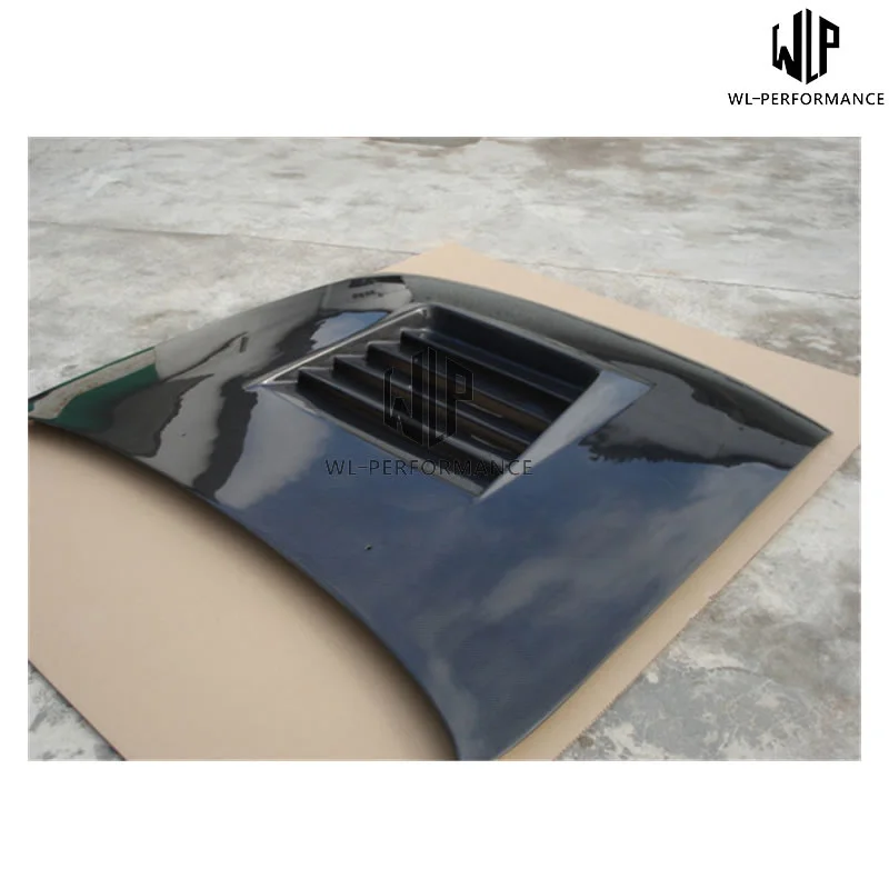 High Quality Carbon Fiber Hood Engine Bonnet Car Styling for Nissan Cefiro A31 Car Body Kit