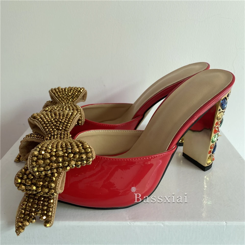 Scarpe da festa con nodo a farfalla in cristallo dorato donna sandali da pista con tacco alto in pelle verniciata Open Toe Slingbacks donna estate