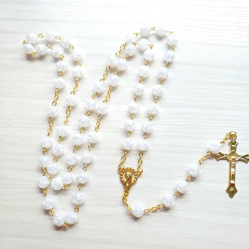 Katholischen Rosenkranz Halskette Unsere Dame Medaille Kruzifix Kreuz Anhänger Weiß Rose Acryl Perlen Kette Kirche Gebet Schmuck Geschenke – Detail 2