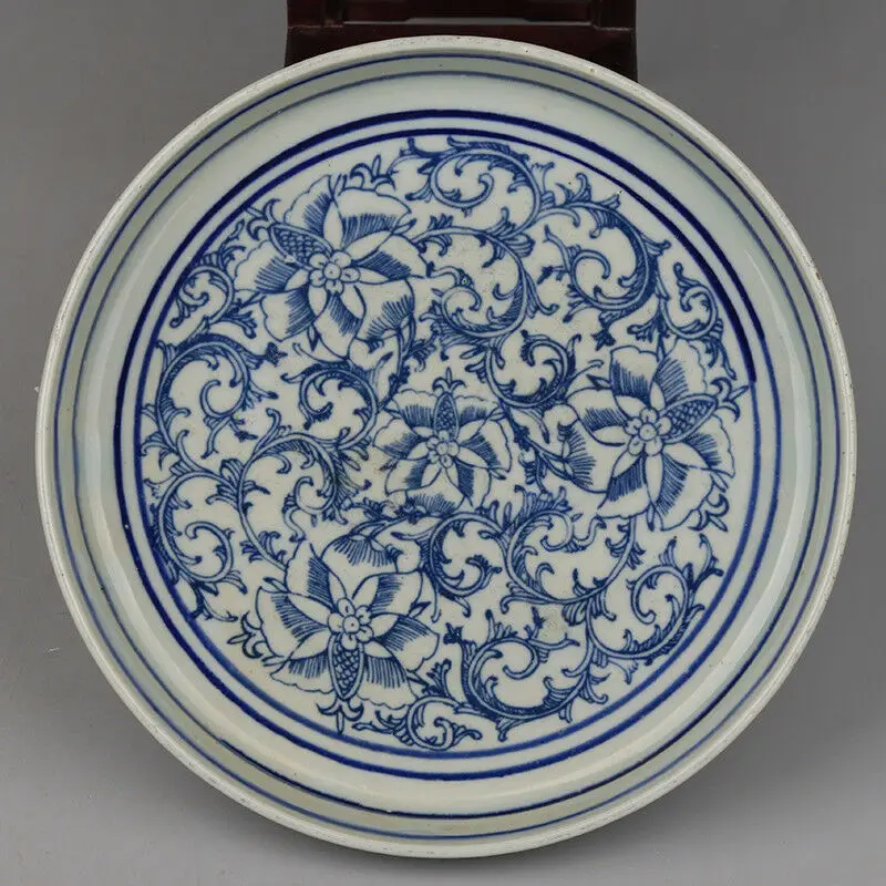 

China antique Porcelain Ming wanli blue white hand painting Lotus flower plate