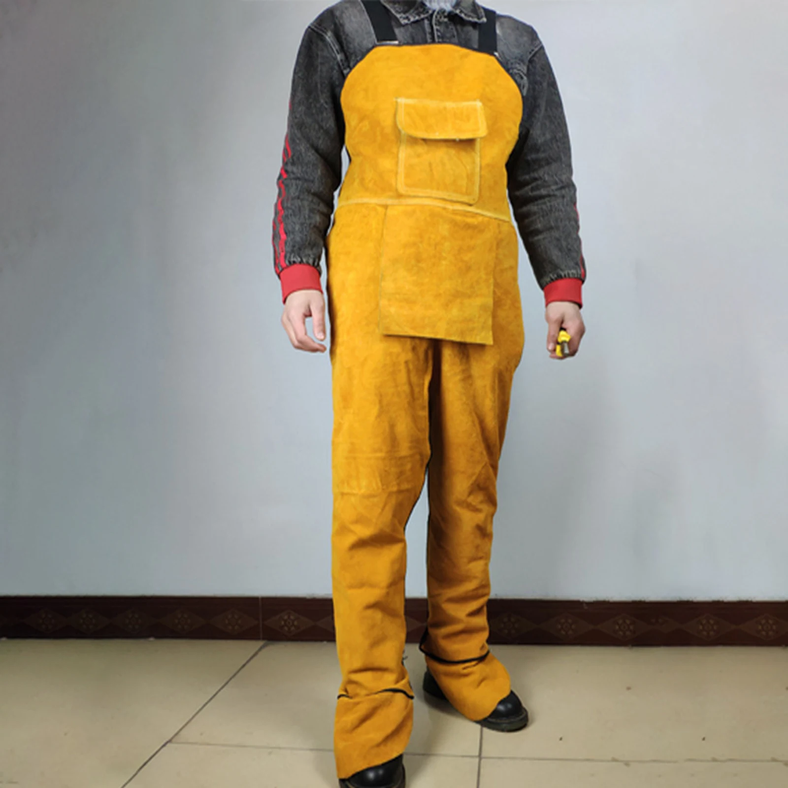 Heavy Duty Welding Clothing Cowhide Leather Welding Apron Split Leg Heat Resistant Bib Apron with Pockets Tool for Men Women