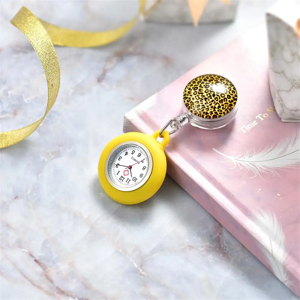 LANCARDO 2021 nowa pielęgniarka zegar ścienny skrzynia Trend zegarek kieszonkowy modelki rozciągliwy zegar akcesoria broszka Fashion Gift