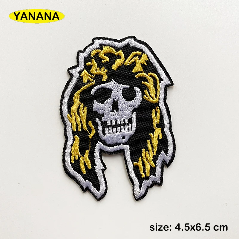 Rock band Gun Patch Badges Embroidered Applique Sewing Iron On Badge Clothes Garment Apparel Rose Accessories