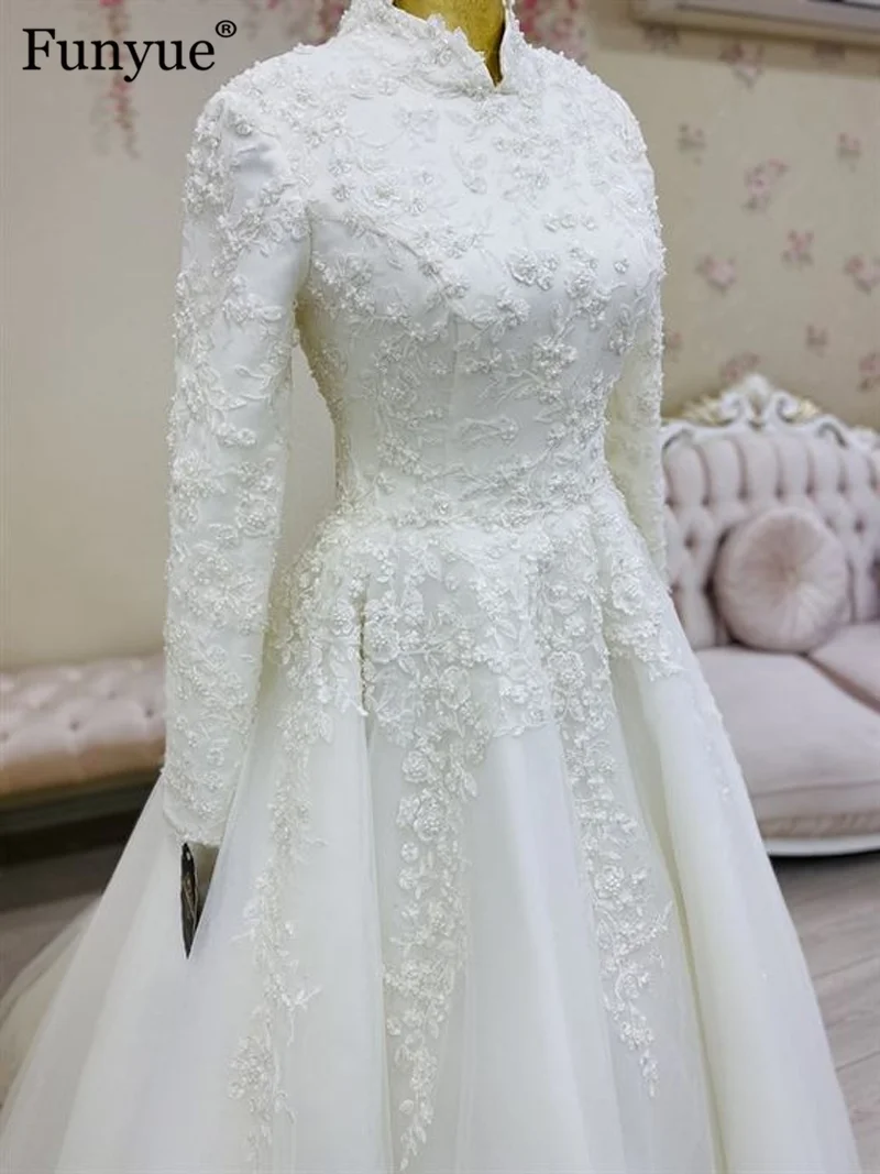 Ivory Long Sleeves Muslim Wedding Dresses Robe De Mariage Elegant Dubai Islamic Wedding Gowns Tulle White Lace Bride Dress