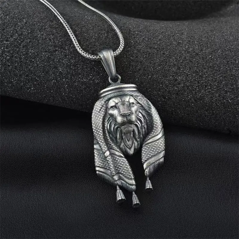 Men's Lion Necklace, Arabian Lion Head Pendant Necklace with 25.5