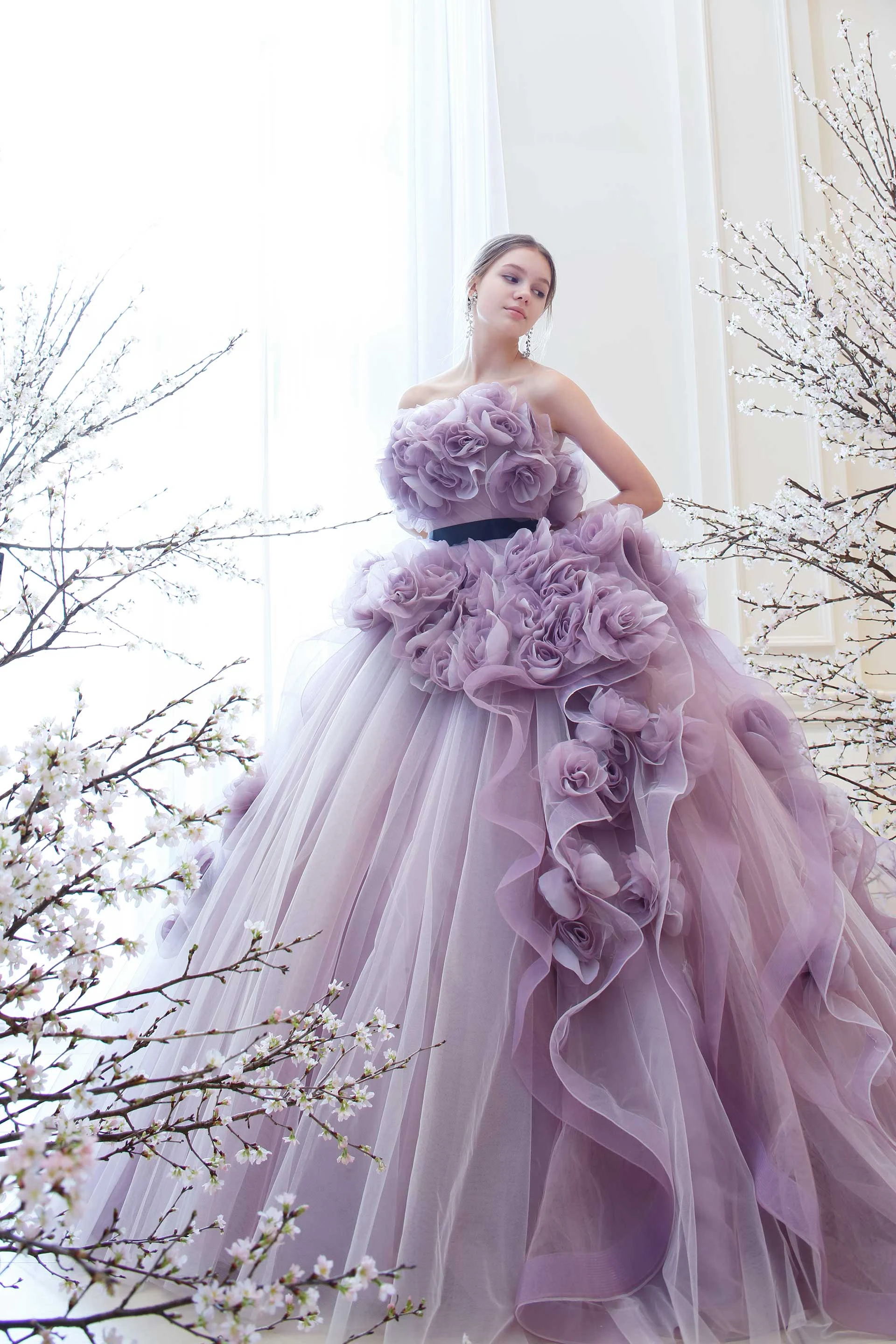 Strapless 3D Flowers Wedding Dresses Purple Lavender Ball Gown Fluffy Ruffles Floral Evening Dress Witn Train Ever Pretty Gowns