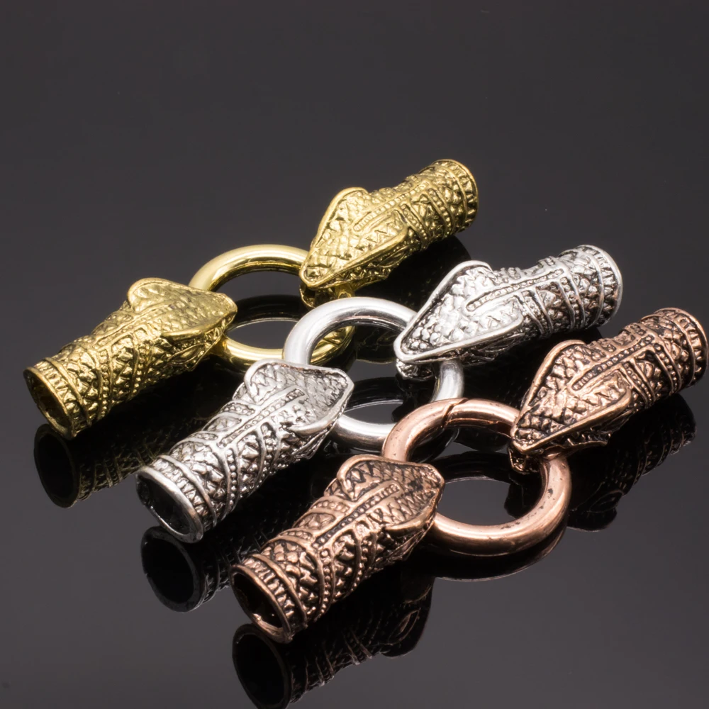 Retro snake head is used to close the connection of the bracelet accessory leather rope buckle bracelet lobster clasp