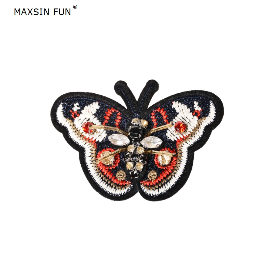 MAXSIN FUN 1PC Flowers Birds Butterfly Insects Bee Beads Patches For Clothing Sew On Sequin Bags DIY Rhinestone Stickers