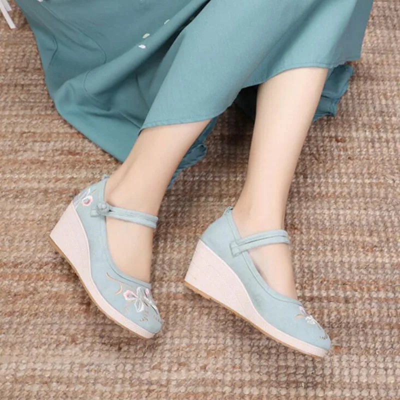 Round Toe Embroidered Women Pumps Женские туфли Summer Wedge Shoes for Ladies Retro Heels Ankle Strap Mary Jane Sandals