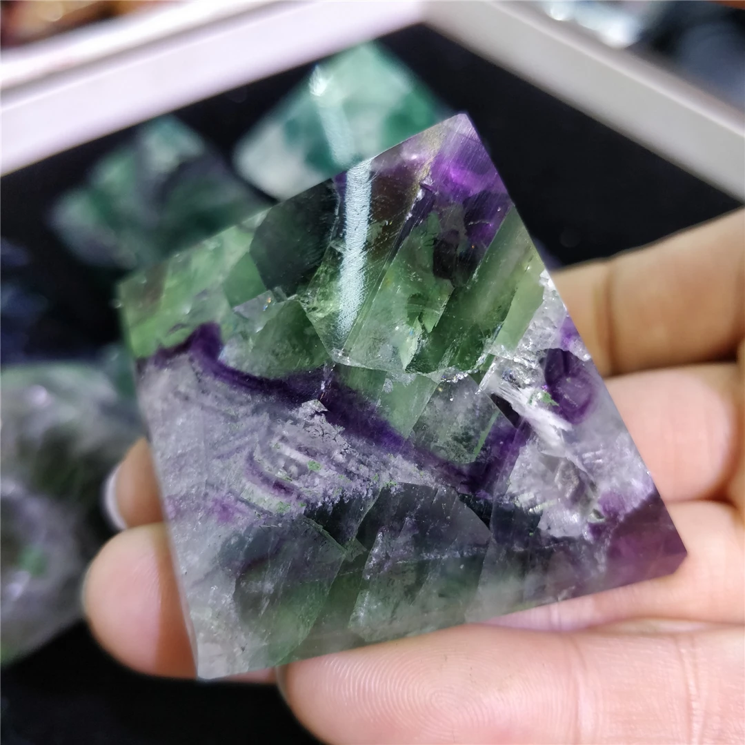 4-5cm Natural Colorful Raw Fluorite Pyramids Polished Polyhedron Mineral Crystal Precious Stones Chakras Ornaments Healing Decor