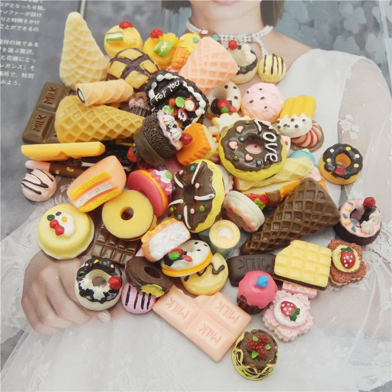 Julie Wang 10PCS Resin Charms No Nail Random Mix Dessert Ice Cream Cake Chocolate Artificial Food Jewelry Making Accessory Decor