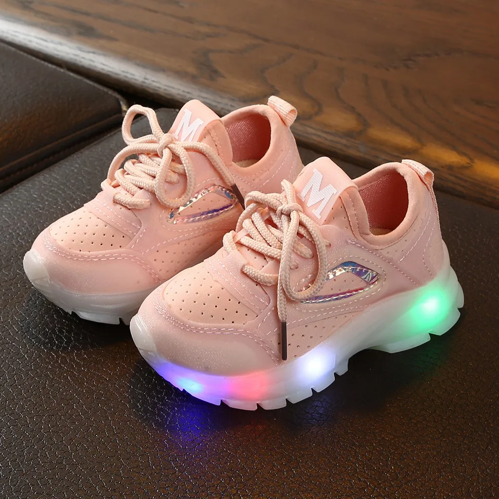 New Children Luminous Shoes Boys Girls Sport Running Shoes Baby Flashing Lights Fashion Sneakers Toddler Little Kid LED Sneakers