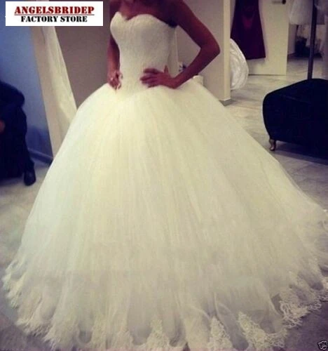 

Charming Sweetheart Appliques Vintage Lace-up Bridal Wedding Dress Princess Ball Gown Wedding Dresses Bridal Gown Sleeveless