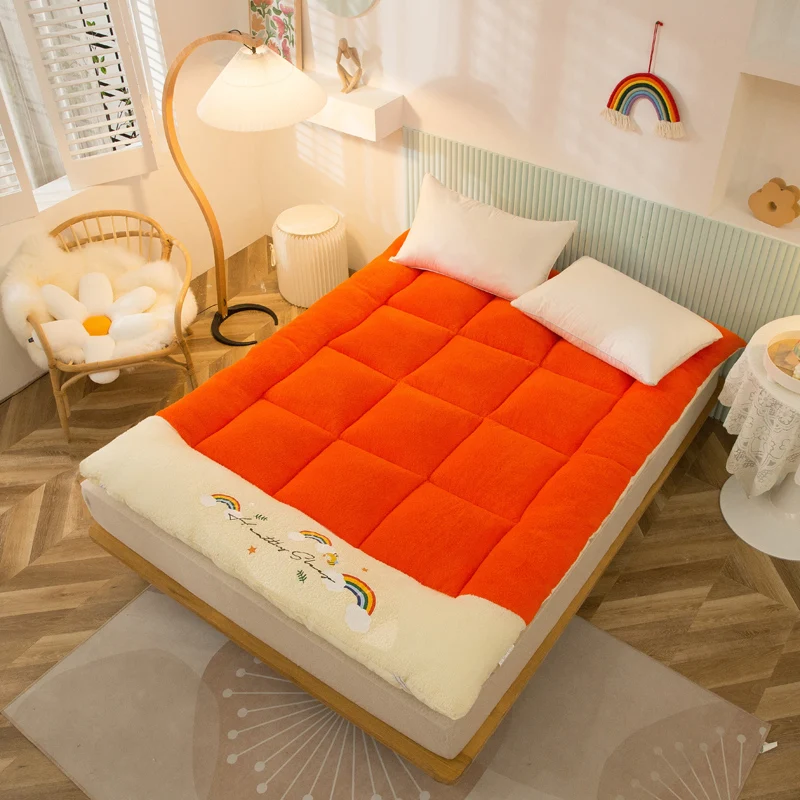 Orange Plush Mattress Foldable Comfortable Big Mattress Fashion Flannel Soft Foam Mattress Bedroom Furniture Matress for Tatami