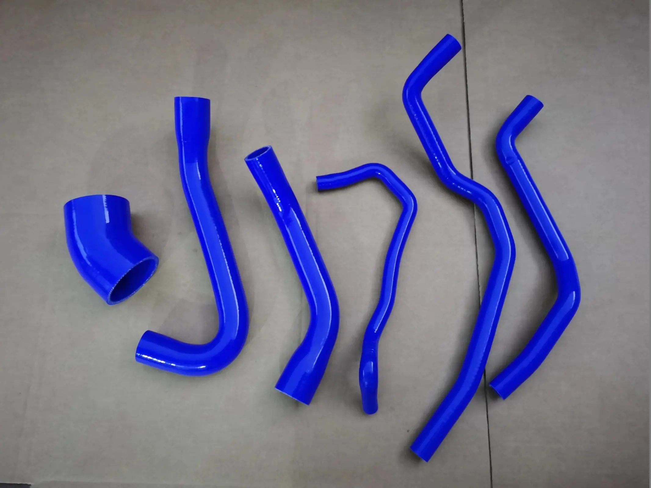 

Radiator Heater Fillter Hose For Suzuki Swift RS413 P85 G13B 1.3L 17852M75J00 17854M75J00 17872M75J00 17871M75J00 13881M75J00