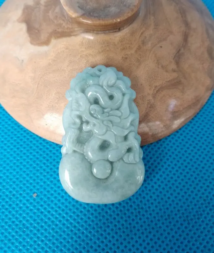 Nature Jade Amulet carven jadeite Pendant Chinese Zodiac Dragon with String