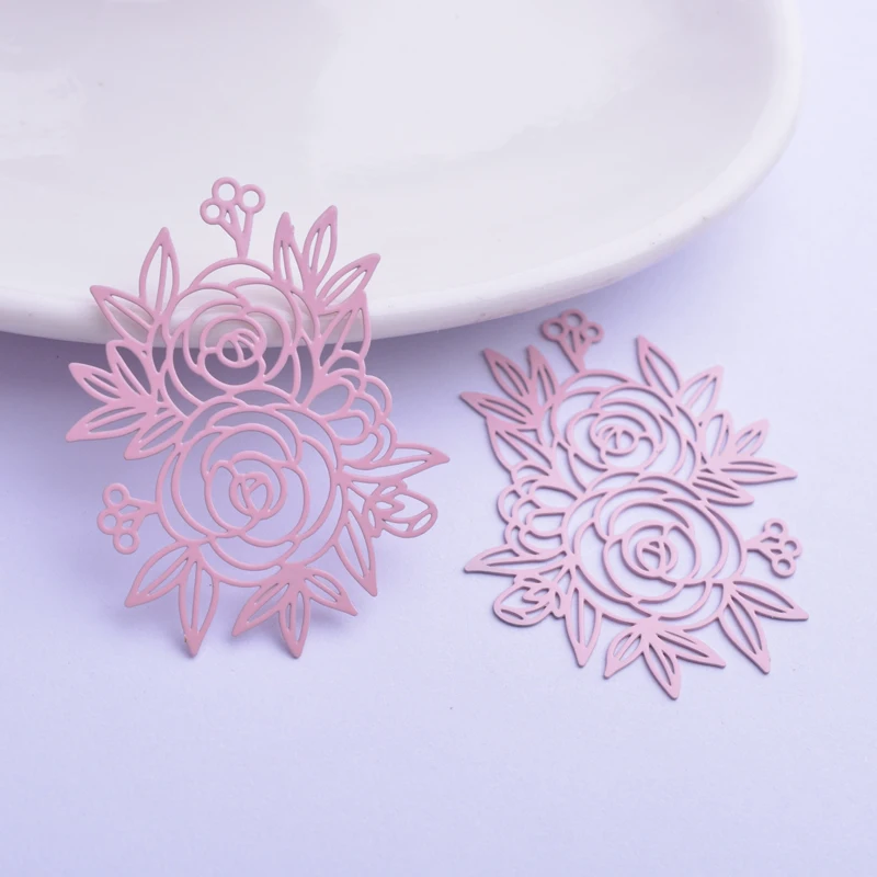 30 Stück AB6267 31*39,6mm Filigrane Rosen-Anhänger DIY Ohrring Anhänger Hängender Schmuck Dekoration – Detail 5