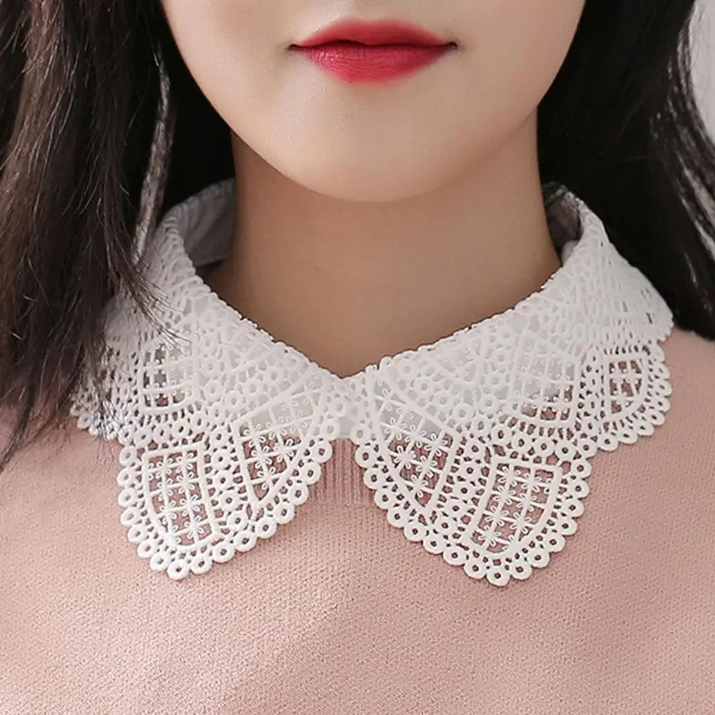 

Women Detachable Collar Lace Fake White Black Half Shirt False Botton Collar vintage Lapel Blouse Top Women Clothes Accessories