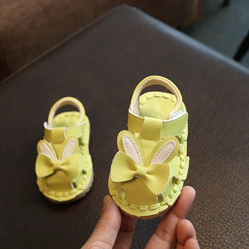 summer new girls sandals 0-1 years old baby shoes baby soft bottom toddler shoes Baotou sandals first walker