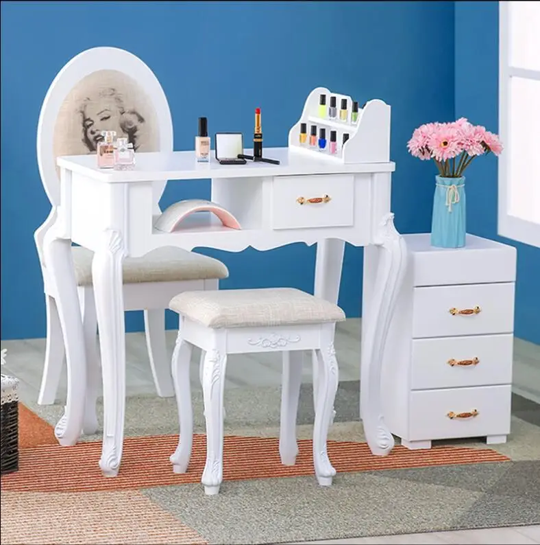 European style simple small nail table special price processing economical modern nail table double table and chair set