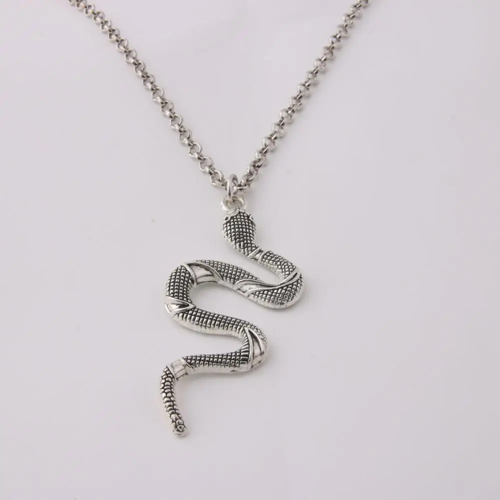 Zouchunfu New Fashion Snake Cobra Pendant Tiger Head Short Chain Men and Women Necklace Jewelry Gift