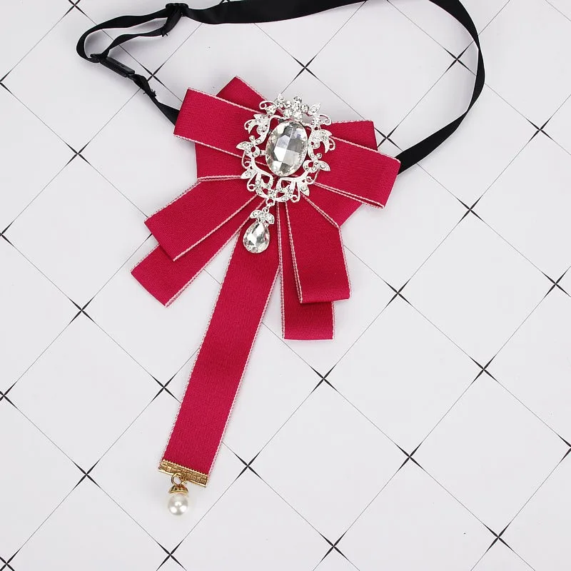 Gorgeous Bow Tie Vintage Luxury Lady Head Diamond Pearl Ribbon Tassel Brooch Chic Girls Elegant Costume Jewelry Collar Pin