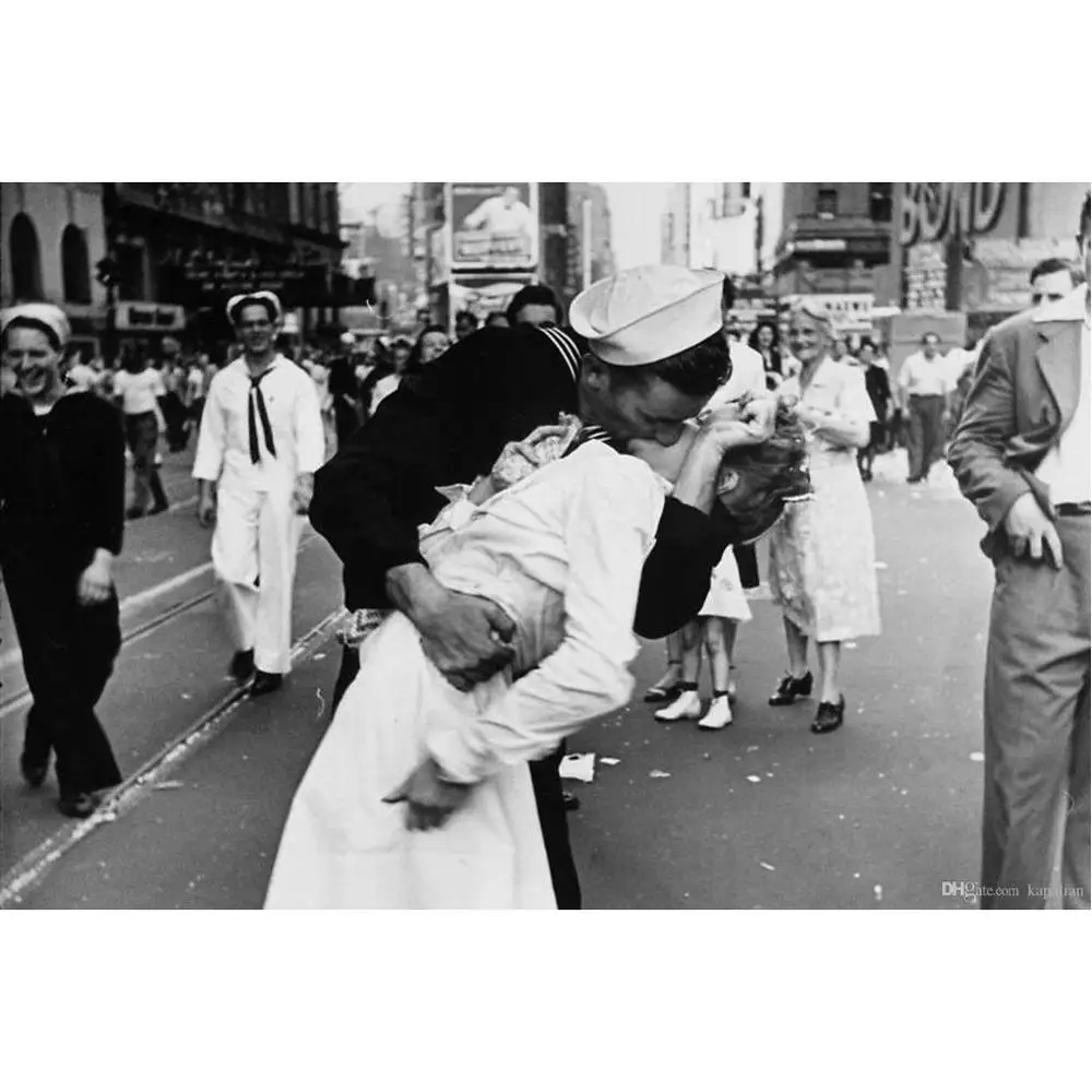 Kissing The War Goodbye Poster Print Painting Canvas Wall Picture 12 24 36 47 Inches