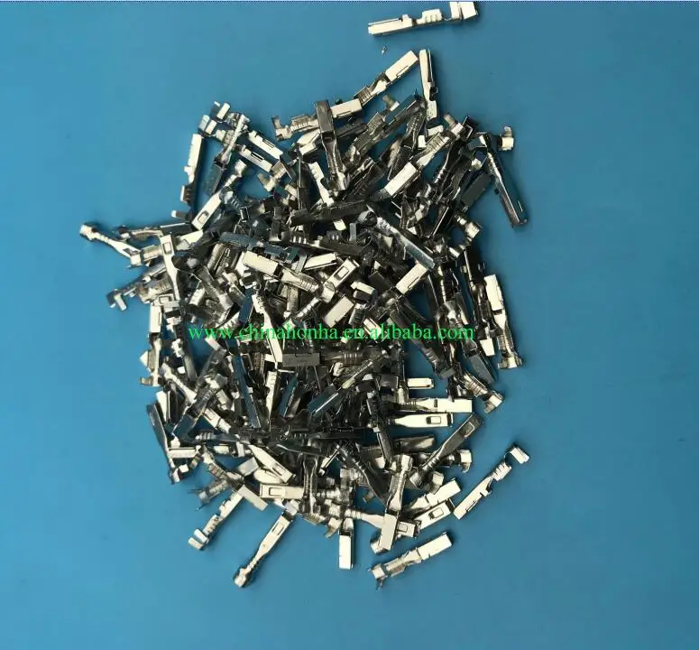 100pcs auto  female crimping terminal connector pins G82 loose terminals replacement of 8240-4862