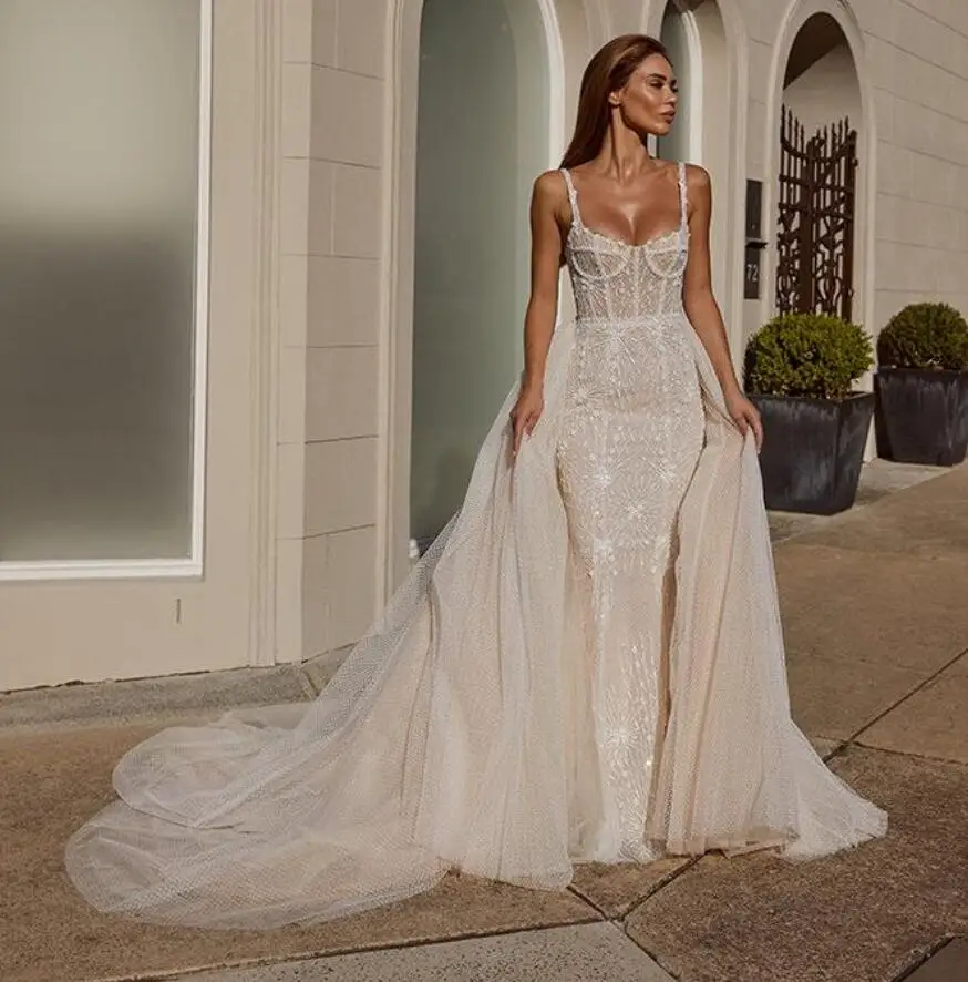 

Champagne Mermaid Wedding Dresses With Detachable Train Scoop Neck Sexy Backless Country Wedding Gowns Beaded Vestido De Noiva