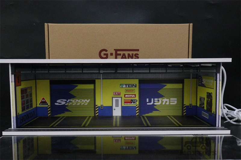 G-FANS 1:64 Garage Diorama Model With LED lights Parking lot/Spoon