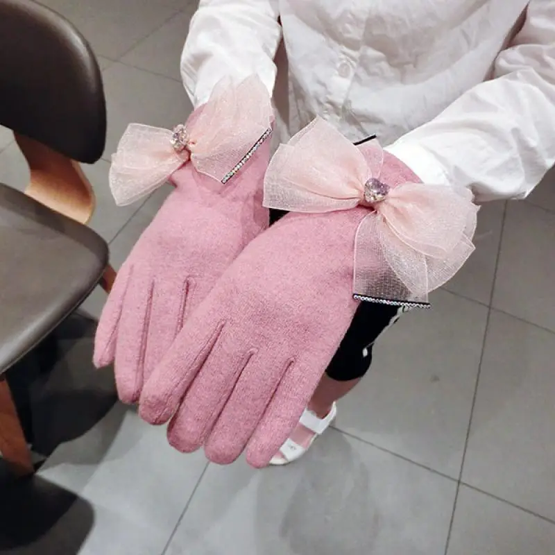 Рисунок 2 - Женские теплые кашемировые перчатки