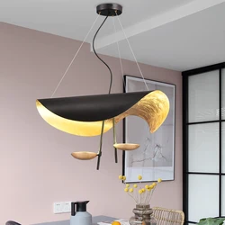 Catellani & Smith Lederam – lampe suspendue Manta, soucoupe volante, chapeau, réplique industrielle rétro, design, blanc, noir