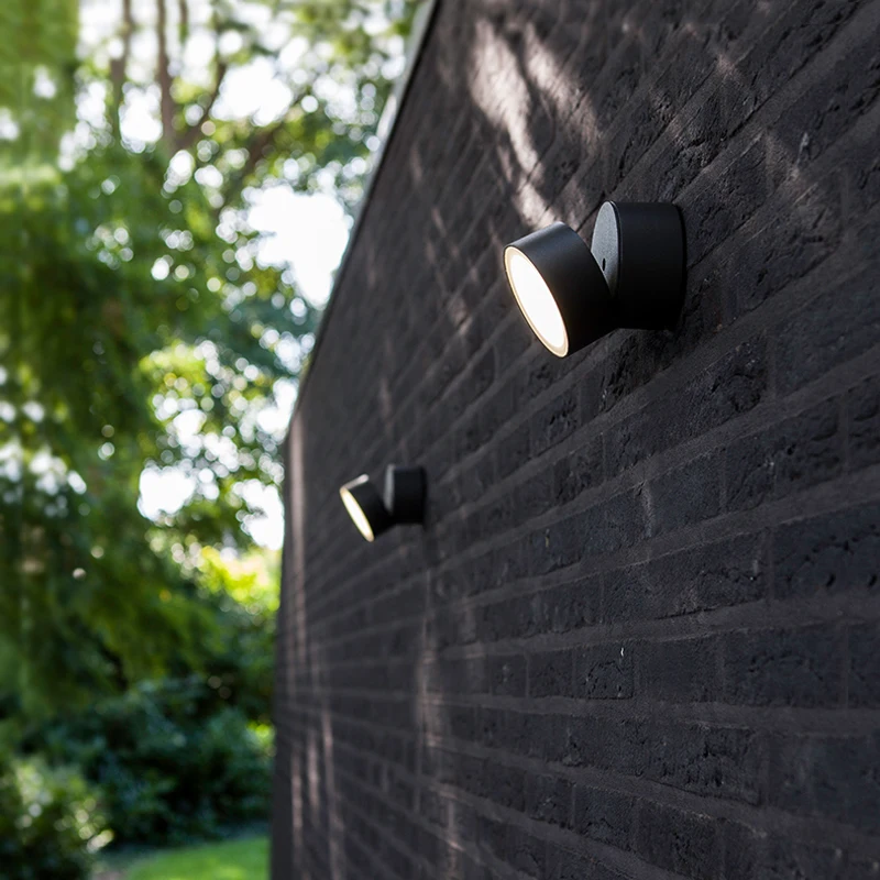 8W outdoor wall lamp waterproof modern minimalist balcony led aisle corridor outdoor garden light rotatable spotlight