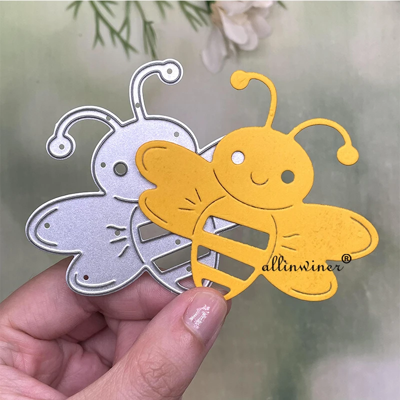 Bee decoration Metal Cutting Dies Stencils Die Cut for DIY Scrapbooking Album Paper Card Embossing