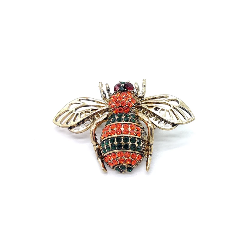 PD BROOCH 2022 Exquisite High-end Wings Hollow Three-Dimensional Bee Suit Collar Office Clothing Accessories Wholesale Unisex