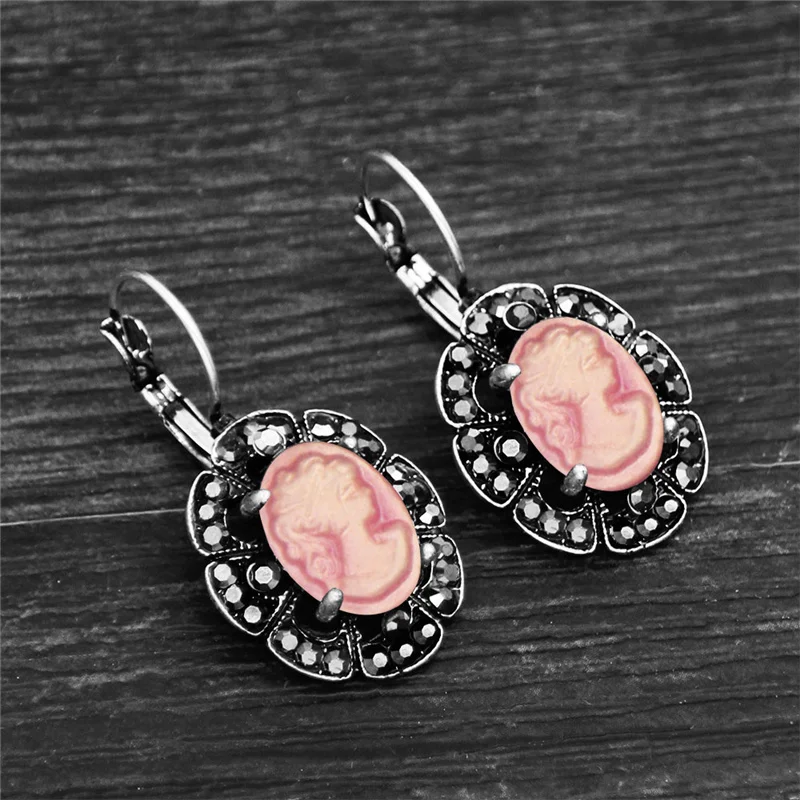 Vintage Look Plumflower Pendant Lady Queen Cameo Earrings For Women Antique Silver Plated Rhinestone Fashion Jewelry