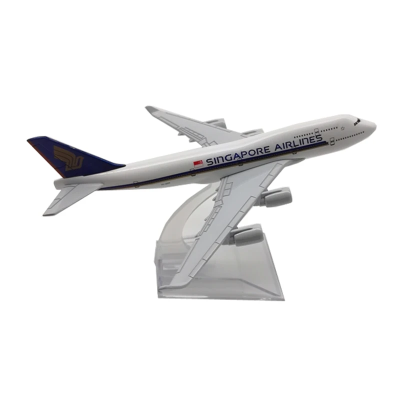 

16cm Airplanes Singapore Airlines Boeing B747 Metal Diecast Aircraft Plane Model Collectible Kids Gift