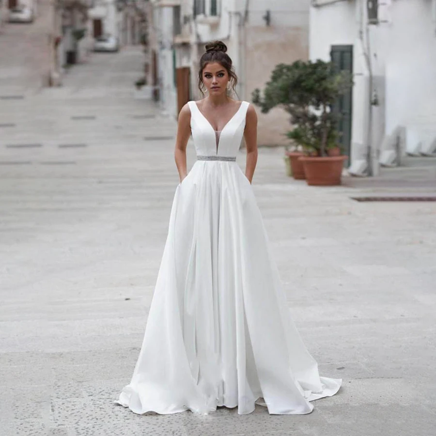 

Fashion Wedding Dresses with Pocket A-line Deep V-neck Backless Wedding Gowns with Belt Beaded vestido de noiva barato