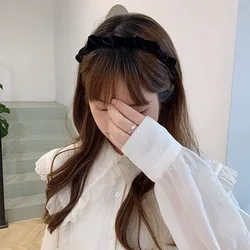 Korean version of the wild daily velvet bow headband girl sweet retro French headband out headdress