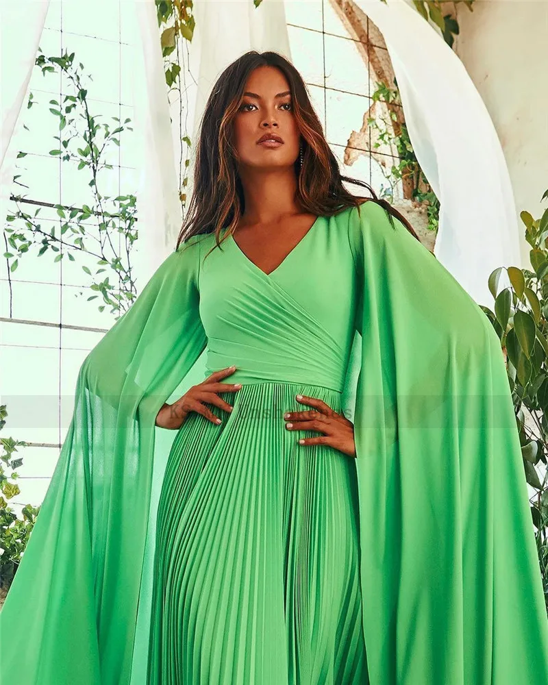 Groene Goedkope Lange Prom Jurken Met Chiffon Cape V-hals Elegante Vrouwen Formele Avond Partij Jassen Pageant Robe De Soriee